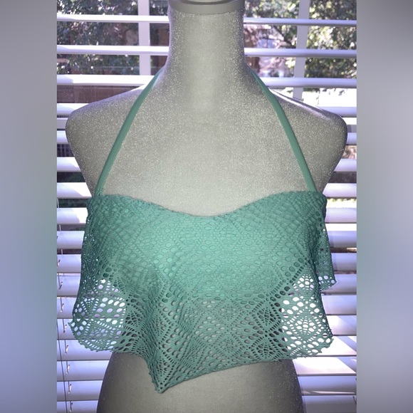 Hot Water Blue Glacier Ruffle Cutout Convertible Strap Bandue Bikini Top S EUC - Picture 16 of 16